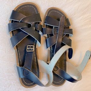 Navy saltwater sandals